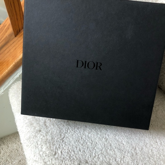 BRAND BLUE NEW CHRISTIAN DIOR SUN VISOR - Picture 6 of 7